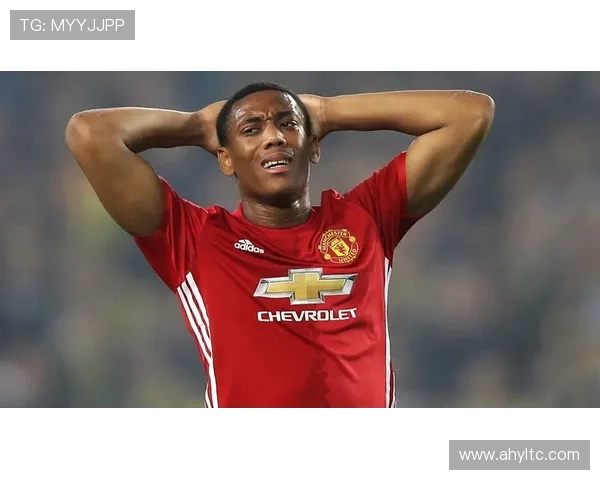 08年黑人足球明星的辉煌成就与影响力分析